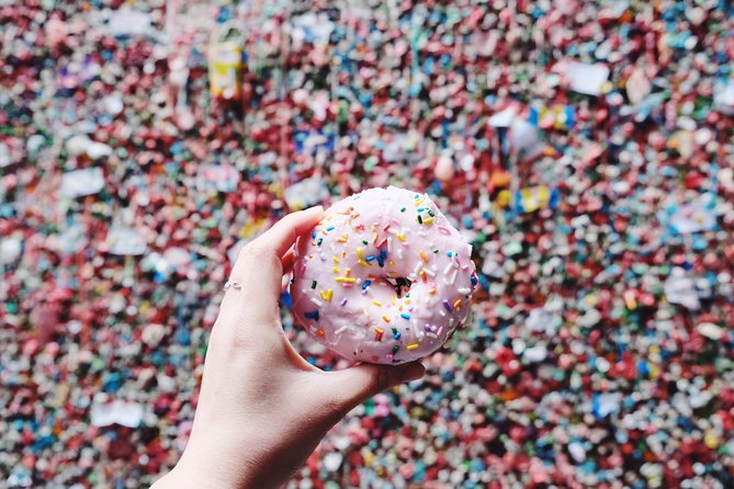 Seattle Delicious Donut Adventure & Walking Food Tour - Guides and pacing: why the best part is often the person leading you