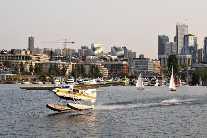 Seattle Locks Cruise - Lake Washington Ship Canal and the 1.9-Mile Footpath View