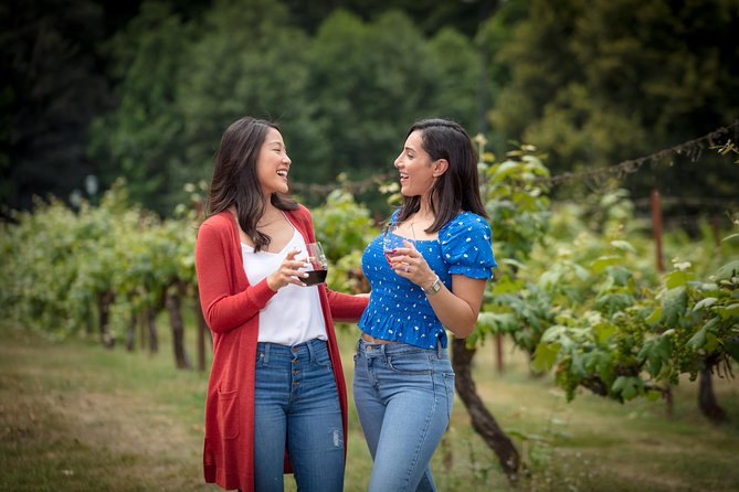 Seattle Wine & Snoqualmie Falls Highlights Tour - Pickup windows and the 6-hour timing reality