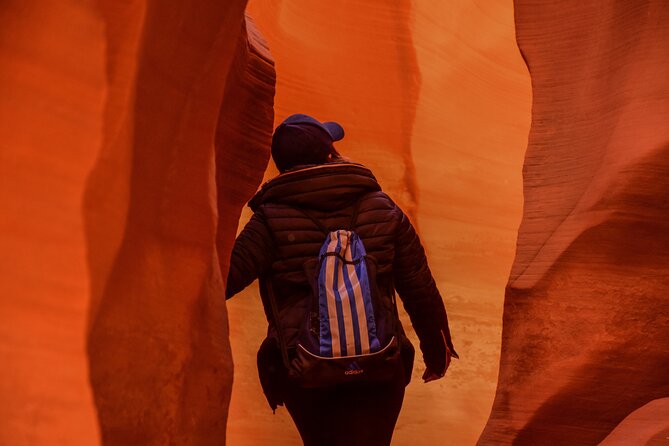 Secret Antelope Canyon and Horseshoe Bend Overlook - Photo strategy that actually helps on both stops