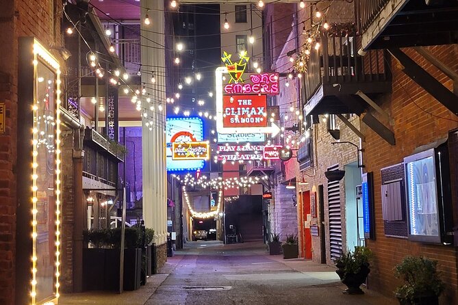 Seeking Spirits Haunted Night-Time Pub Crawl in Nashville - Stop 1 at Hard Rock Cafe Nashville: drinks plus a haunted intro