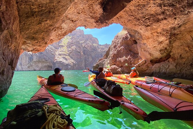 Self‑Drive Emerald Cave Kayak Tour in Black Canyon - Entering Black Canyon From Willow Beach Without the Bus Crowd