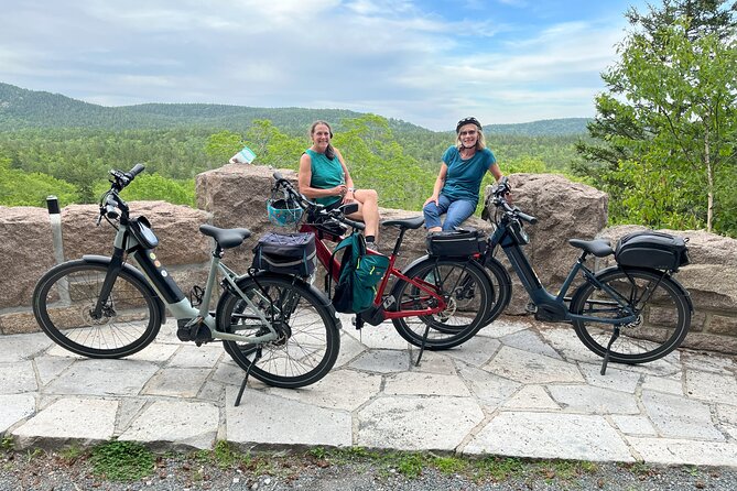 Self-Guided Ebike Tours of Acadia National Park Carriage Roads - What’s in the box: helmet, lock, insulated bag, phone holder, map