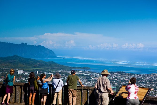 Sights & Bites Ultimate Oahu Circle Island Foodie Tour - One bus, many coasts, and a smart use of your limited time