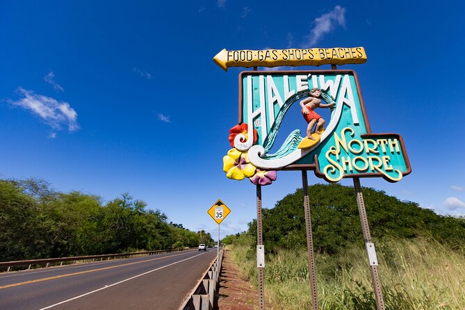 Sights & Bites Ultimate Oahu Circle Island Foodie Tour - East-side icons in quick bursts: Hanauma Bay, Makapu‘u Point, and Mokoli‘i Island