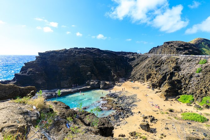 Sights & Bites Ultimate Oahu Circle Island Foodie Tour - The real schedule feel: what 10 minutes actually means for you