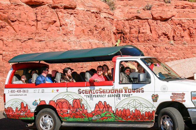 Sightseeing Highlights Tour of Sedona - Stop 1: Sedona Airport Scenic Overlook for Thunder Mountain Views