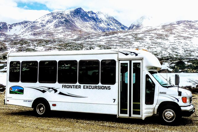 Skagway Shore Excursion: Full-Day Tour of the Yukon - Meeting the guide and staying on schedule at the cruise port