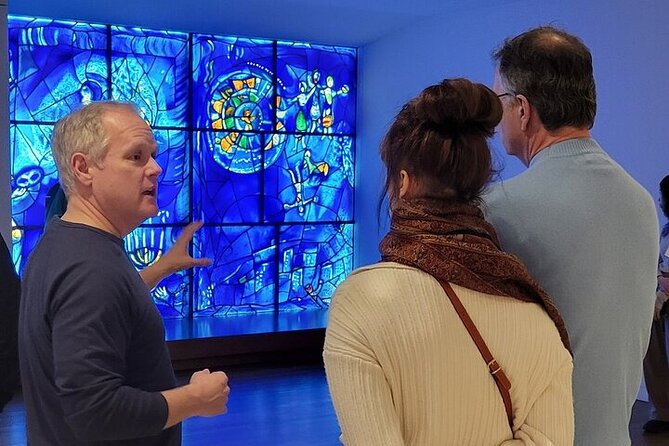 Skip-the-line: Art Institute of Chicago Guided Tour - Tiffany to the Post-Impressionists: how the tour sets up your visual journey