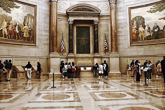 Skip-the-line National Archives Building Exclusive Guided Tour - Quick Hits You Should Know