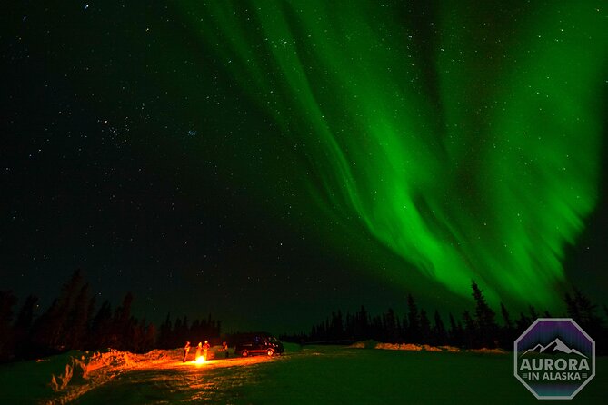 SkyChase™ | Northern Lights Experience - Free Photography & More - The campfire and mobile lodge part you will actually remember