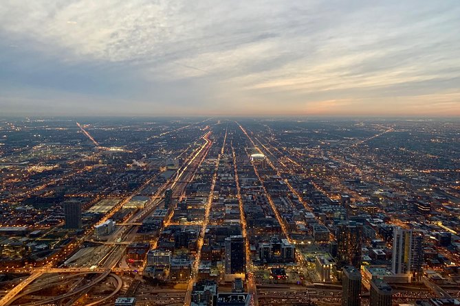 Skydeck - Willis Tower Admission - Best times to visit: daylight, sunset, and night skyline