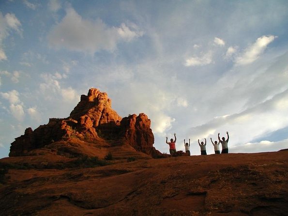 Small Group or Private Sedona and Native American Ruins Day Tour - Phoenix to Sedona, the Van Part You Can’t Skip