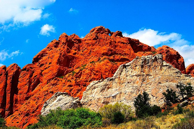 Small Group Tour of Pikes Peak and the Garden of the Gods from Denver - Guide Style and Small-Group Comfort on the Van