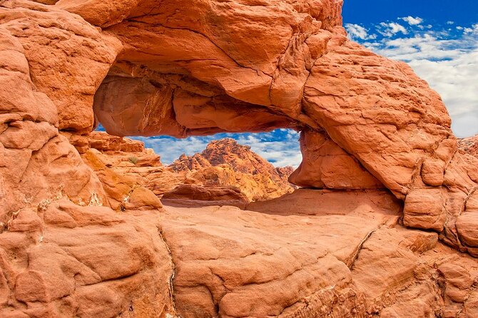 Small Group: Valley of Fire Half Day Tour from Las Vegas - Valley of Fire highlights: petroglyphs, beehives, and big photo rocks