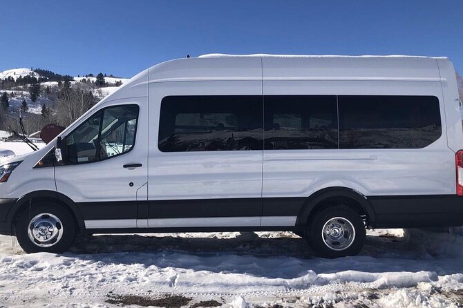 Snake River Scenic Float - Crowds, backcountry feel, and the realism check