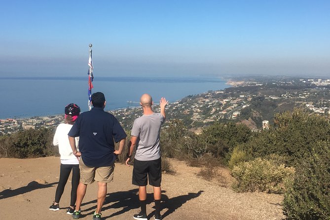 SoCal Riviera Electric Bike Tour of La Jolla and Mount Soledad - Camino De La Costa: rocky shoreline, tide pools, and Bird Rock views