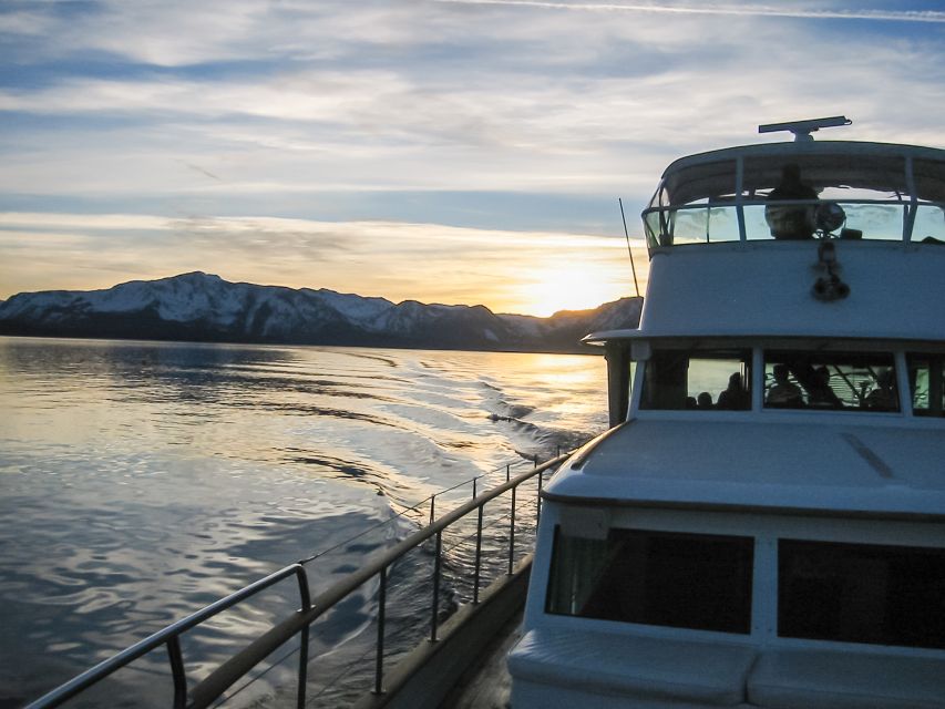 South Lake Tahoe: Sightseeing Cruise of Emerald Bay - Snacks, drinks, and that onboard bar perk