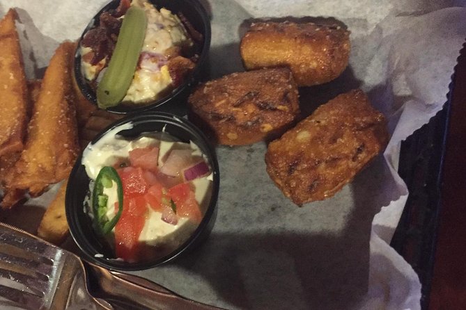 Southern Flavors Food, Pub Crawl, and History Walking Tour - Drinks on your terms, what beverages included really means
