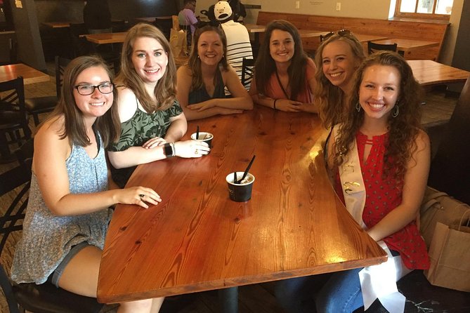 Southern Flavors of Savannah Walking Dessert Tour - A Sugar-Packed Start at Johnson Square