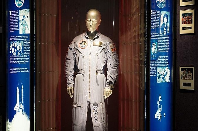 Space Center Houston Admission Ticket - Accessibility, Self-Guided Reality, and How to Avoid Confusion