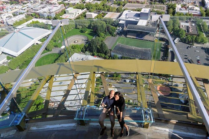 Space Needle and Chihuly Garden and Glass Combination Ticket - Wheelchair access and service animals, what to expect