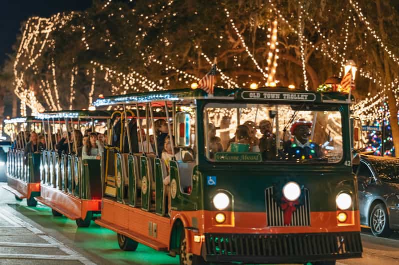 St Augustine: Nights of Lights Trolley Tour - Getting Oriented Fast at the Visitor Information Center