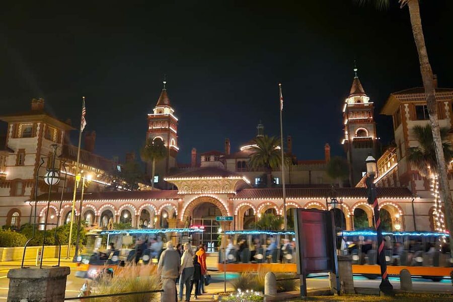 St Augustine: Nights of Lights Trolley Tour - Light Up the Night Voting: Your Chance to Pick the Best Display