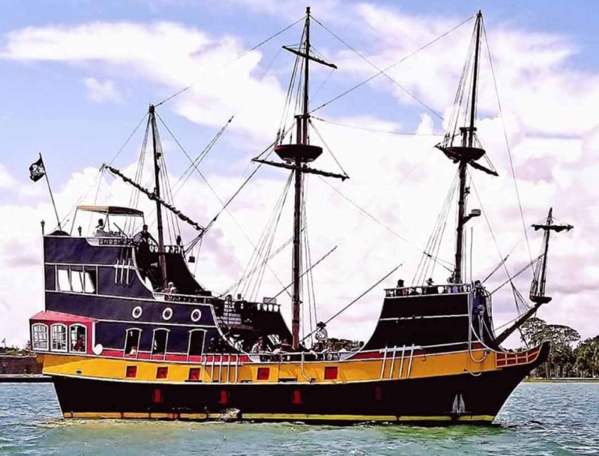 St. Augustine: Treasure Hunt Cruise with Onboard Show - Family-friendly crew who adjust for real kids