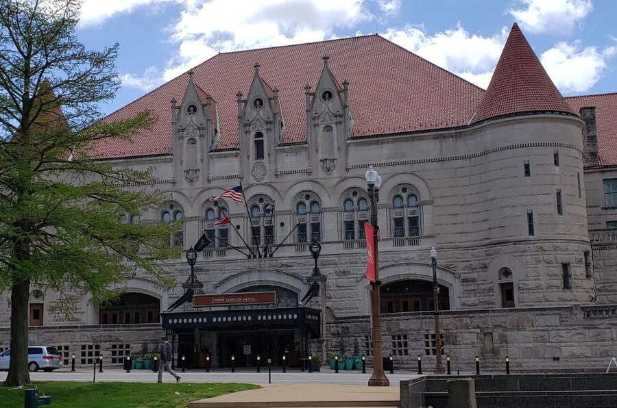 St Louis: 75-Minute City Trolley Tour - Key highlights to pay attention to
