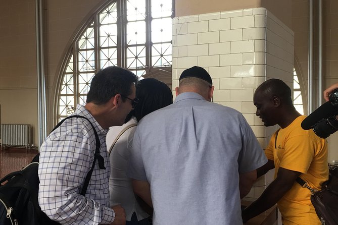 Statue of Liberty, Ellis Island, and 9/11 Memorial Guided Tour - A route that links three eras of New York