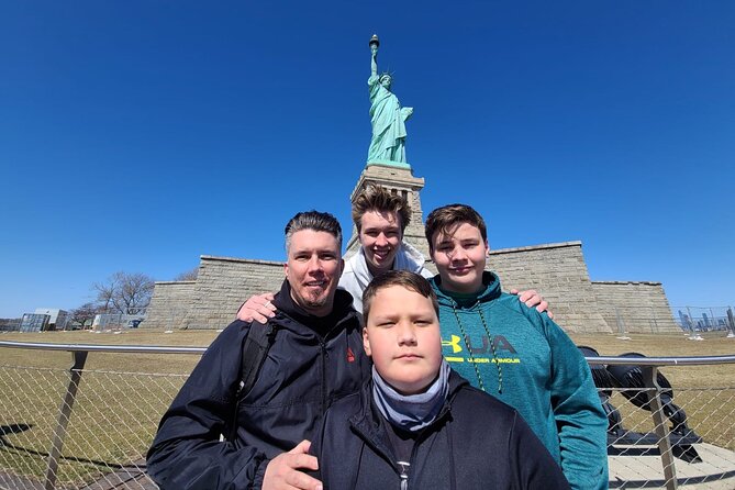 Statue of Liberty Tour with Ellis Island and Immigration Museum - Liberty Island time: seeing the Statue up close (the right expectations)