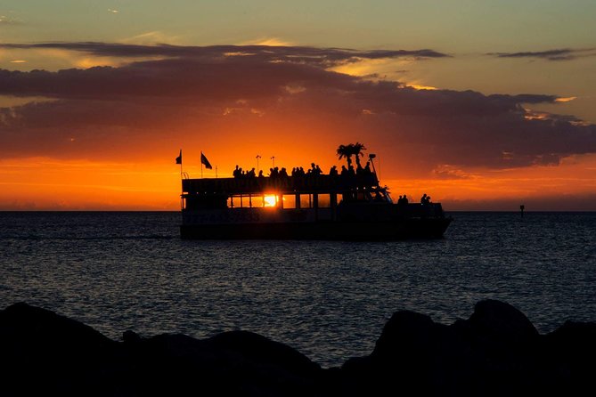 Sunset Celebration Cruise on Tropics Boat Tours - Clearwater sunset cruise timing: why 2 hours on the water hits