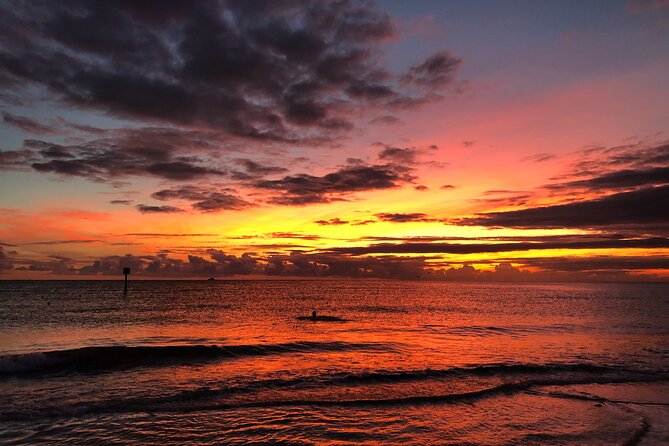 Sunset Celebration Cruise on Tropics Boat Tours - The included Champagne toast and how the bar works
