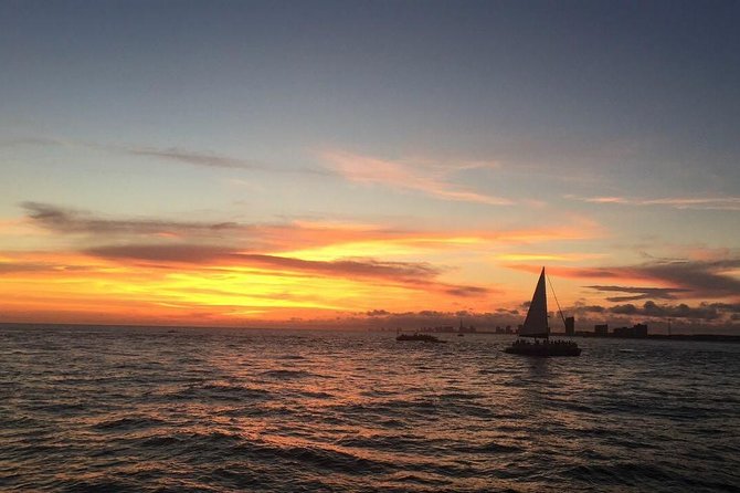 Sunset Dolphin Sail Aboard the Footloose Catamaran - Where to sit, how wet you might get, and restroom reality