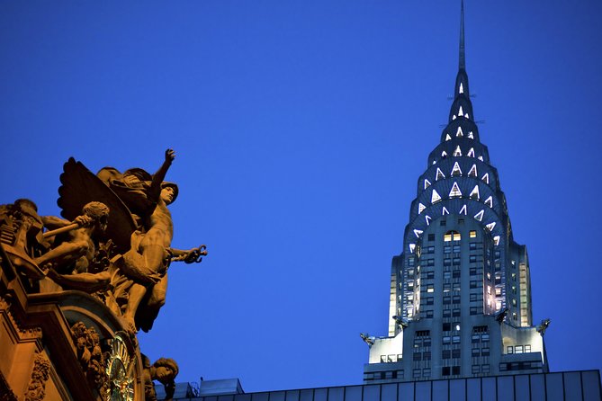 Superheroes in New York Walking Tour - Comic-artist hangout bar, and how New York fandom had a workplace