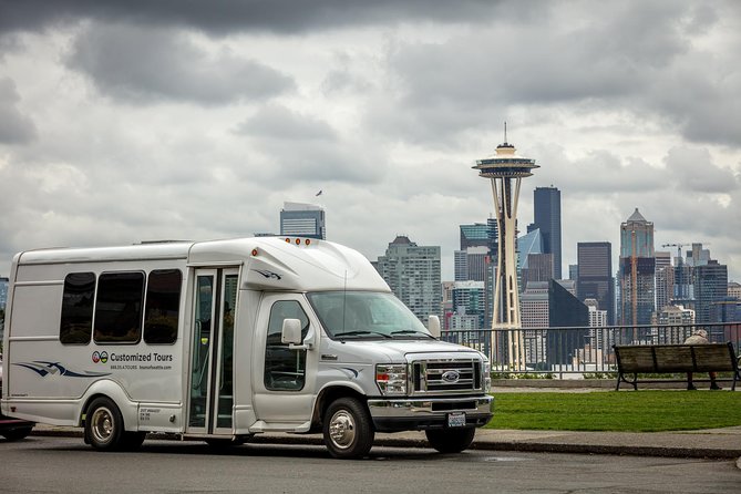 The Best of Seattle City Highlights Tour - From Holiday Bonus Stop to Waterfall Garden Park (UPS Origin)