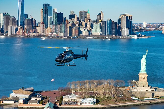 The Big Apple Helicopter Tour of New York City - Uptown highlights: St. John the Divine, Columbia, the Dakota, and the George Washington Bridge