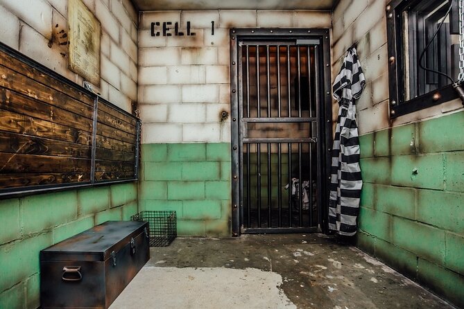 The Escape Game Brooklyn: Epic 60-Minute Adventures in City Point - Teamwork rules that make or break your hour