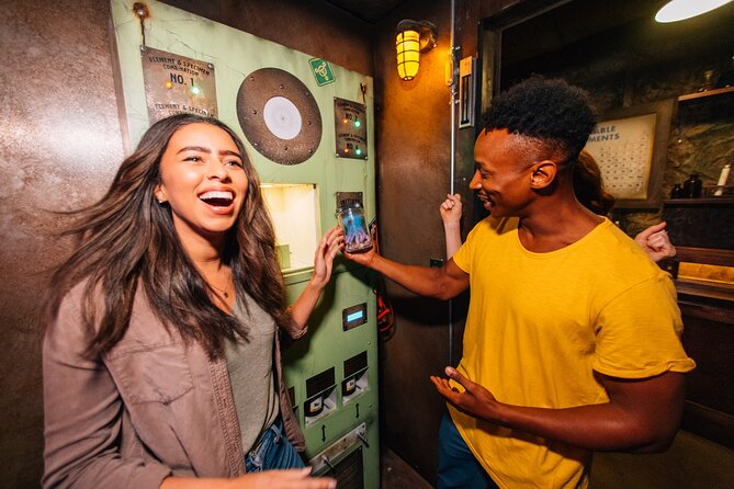 The Escape Game New Jersey: 60-Minute Adventure at American Dream - How the 75-Minute Block Works: Briefing, 60 Minutes, Debrief