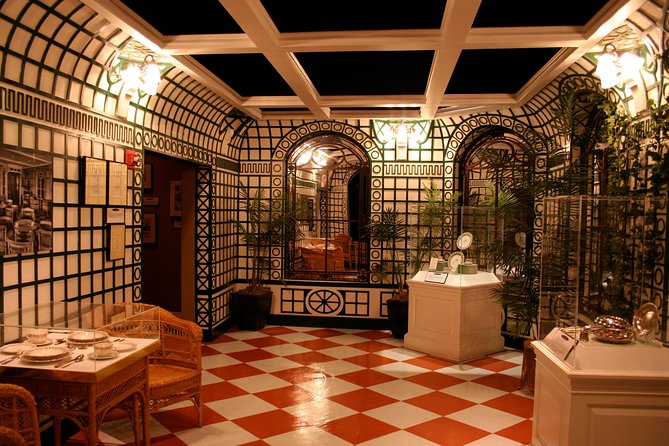 Titanic : The Artifact Exhibition Ticket in Orlando - The Artifact Displays: 300+ Recovered Items With Human Stories