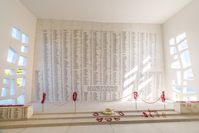Tribute to Pearl Harbor Arizona Memorial and Honolulu City Tour - Punchbowl Cemetery: the moving follow-up stop most people remember