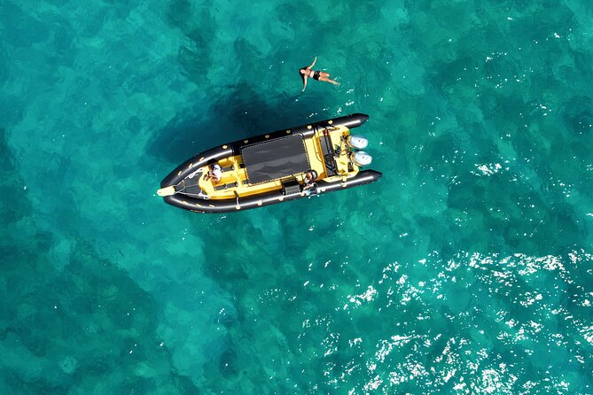 Turtle Canyon Snorkel Adventure - Small Group 6 Passengers - Key things to love about Turtle Canyon (max 6 people)