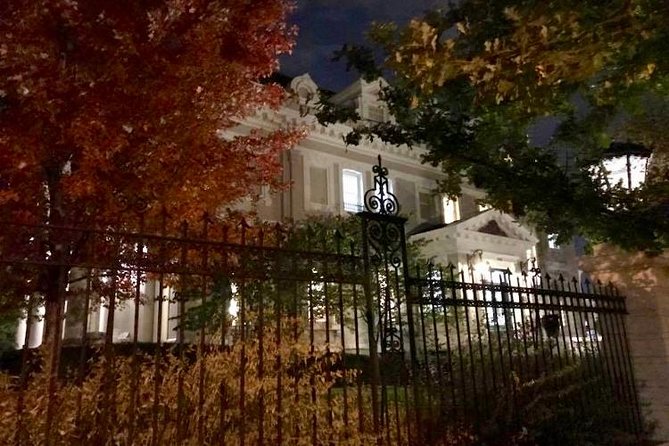 Twilight Ghost Tour - Why this night walk is more than a scare-fest