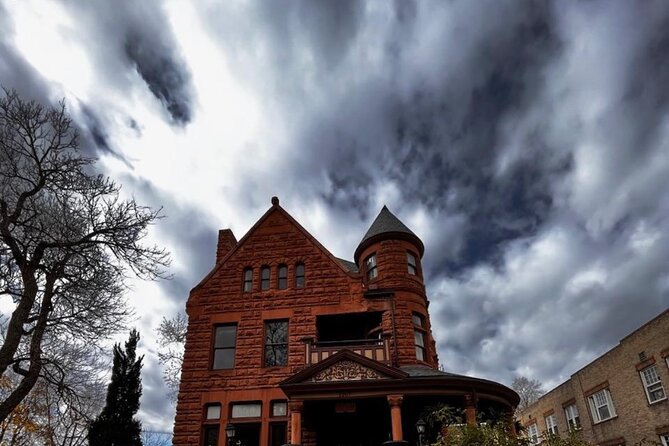 Twilight Ghost Tour - Stop 4, Patterson Inn: Gothic revival, TV fame, and the “Portals to Hell” vibe