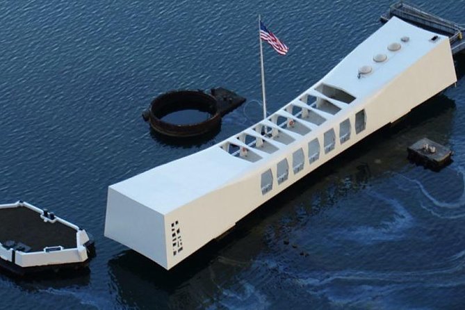Ultimate Pearl Harbor Circle Island - Security rules and the USS Arizona Memorial boat experience