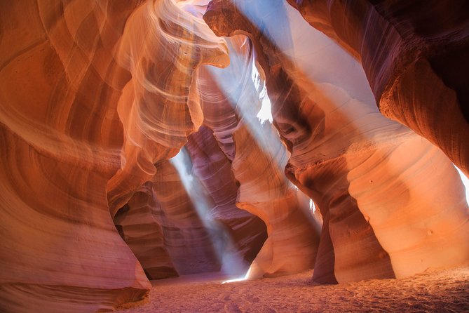 Upper Antelope Canyon Ticket - Timed entry logistics on Navajo Nation land (and why 1 hour early is non-negotiable)