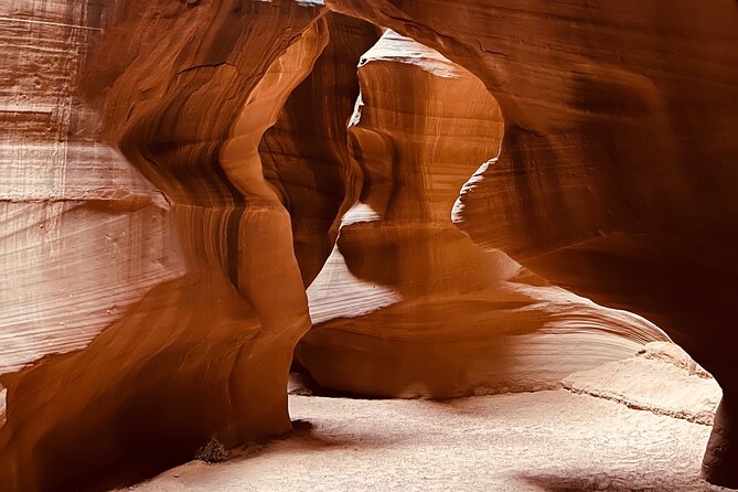 Upper & Lower Antelope Canyon Tours - Arizona Tours - Lower Antelope Canyon: 1.1 miles, 74 steps, and the ladder section
