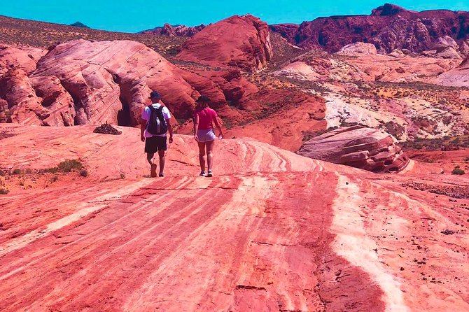 Valley of Fire State Park Day Tour from Las Vegas - The Role of the Guide: Daniel, Robert, Max, and Denny Style