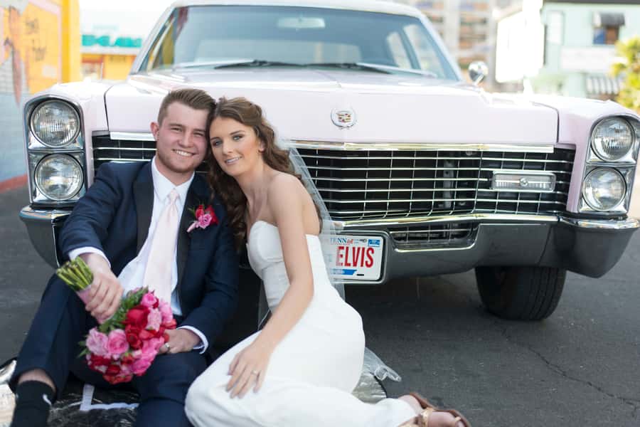 Vegas: Elvis-Themed Graceland Chapel Wedding or Vow Renewal - The Elvis impersonator moment is the heart of it